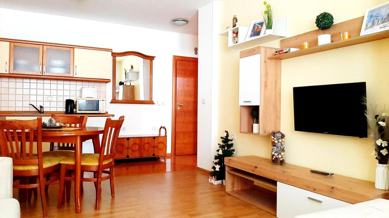Apartments Kavi , Monastery 1 & 3, Grand Monastery,Pamporovo Exterior photo